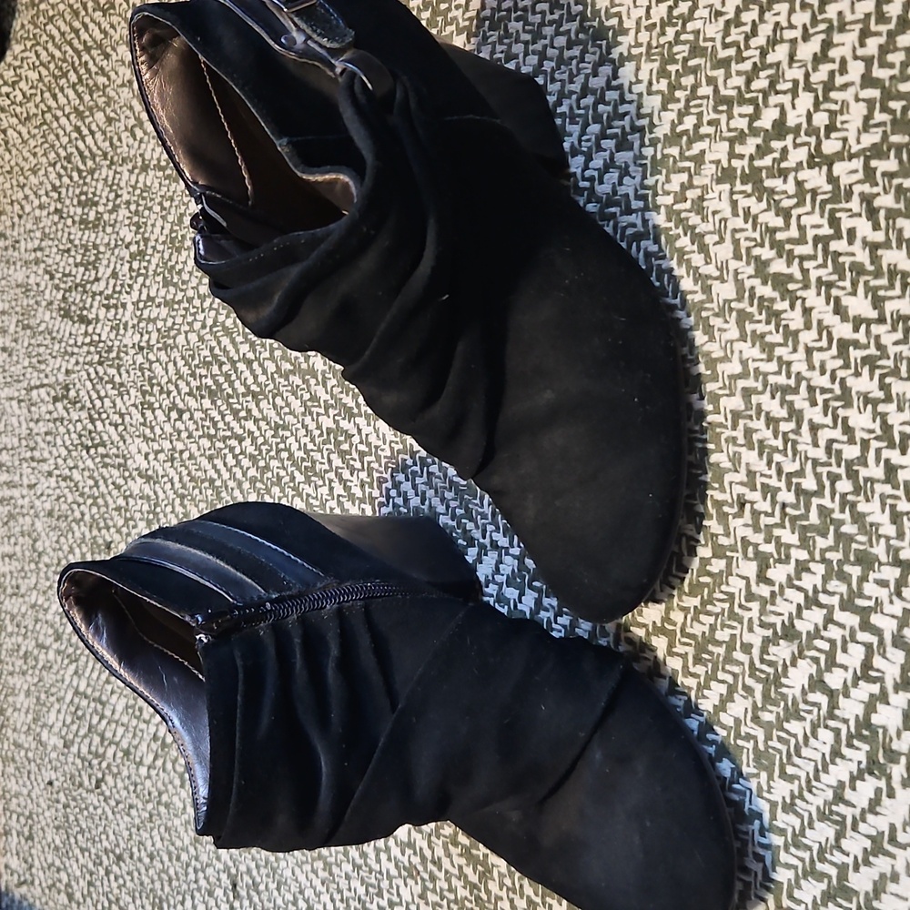 Black Andrew Geller Suede Ankle Booties with Heel